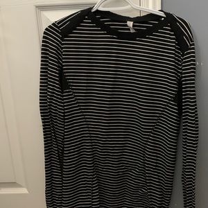 COPY - Lululemon long sleeve